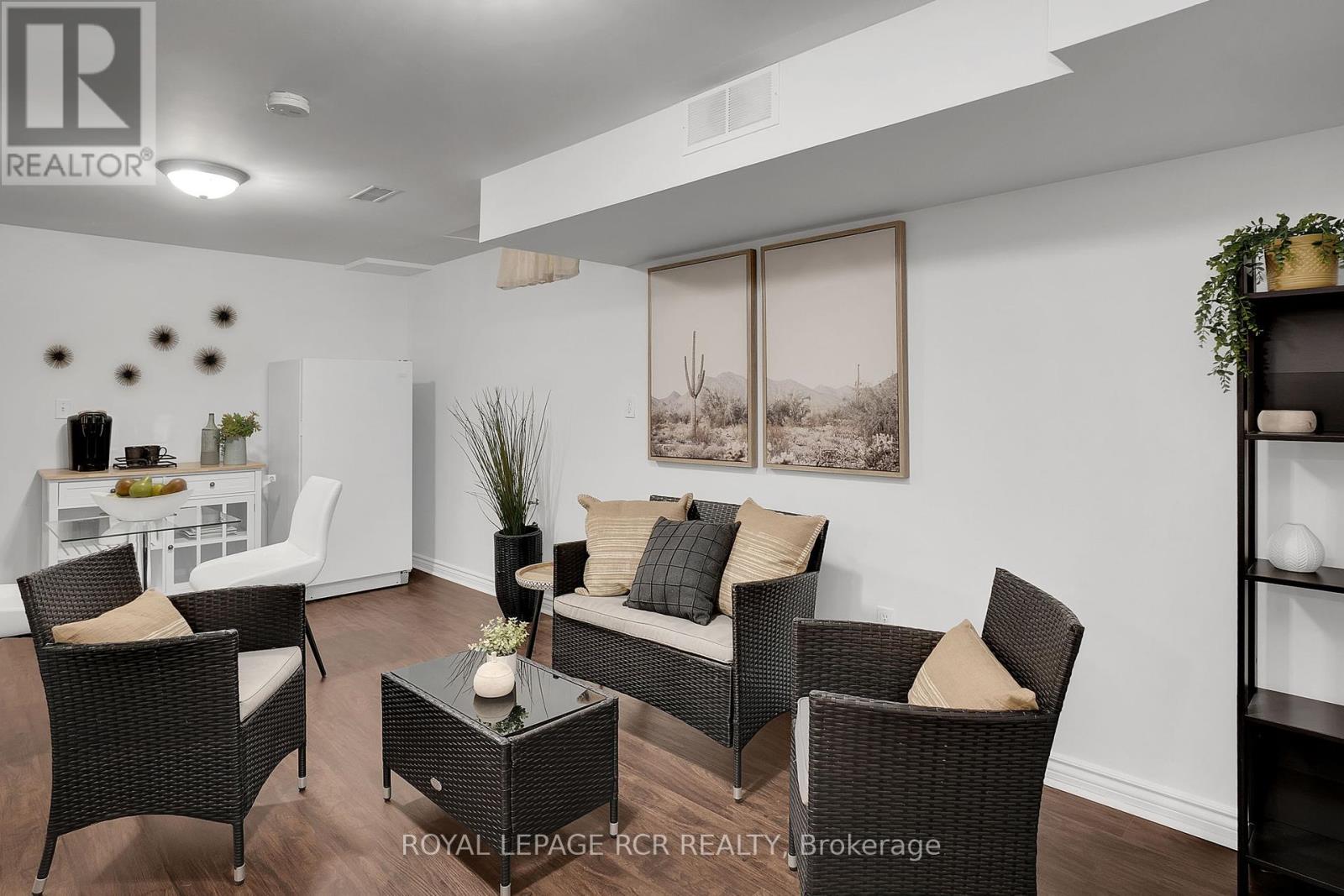20 Boltonview Crescent, Caledon, Ontario  L7E 2H2 - Photo 33 - W12212866
