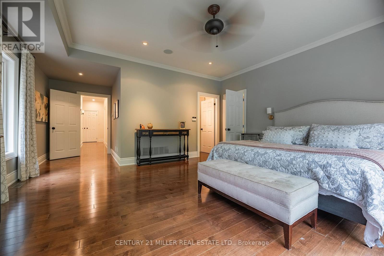 272 Maple Grove Drive, Oakville (Mo Morrison), Ontario  L6J 4V5 - Photo 17 - W12212875