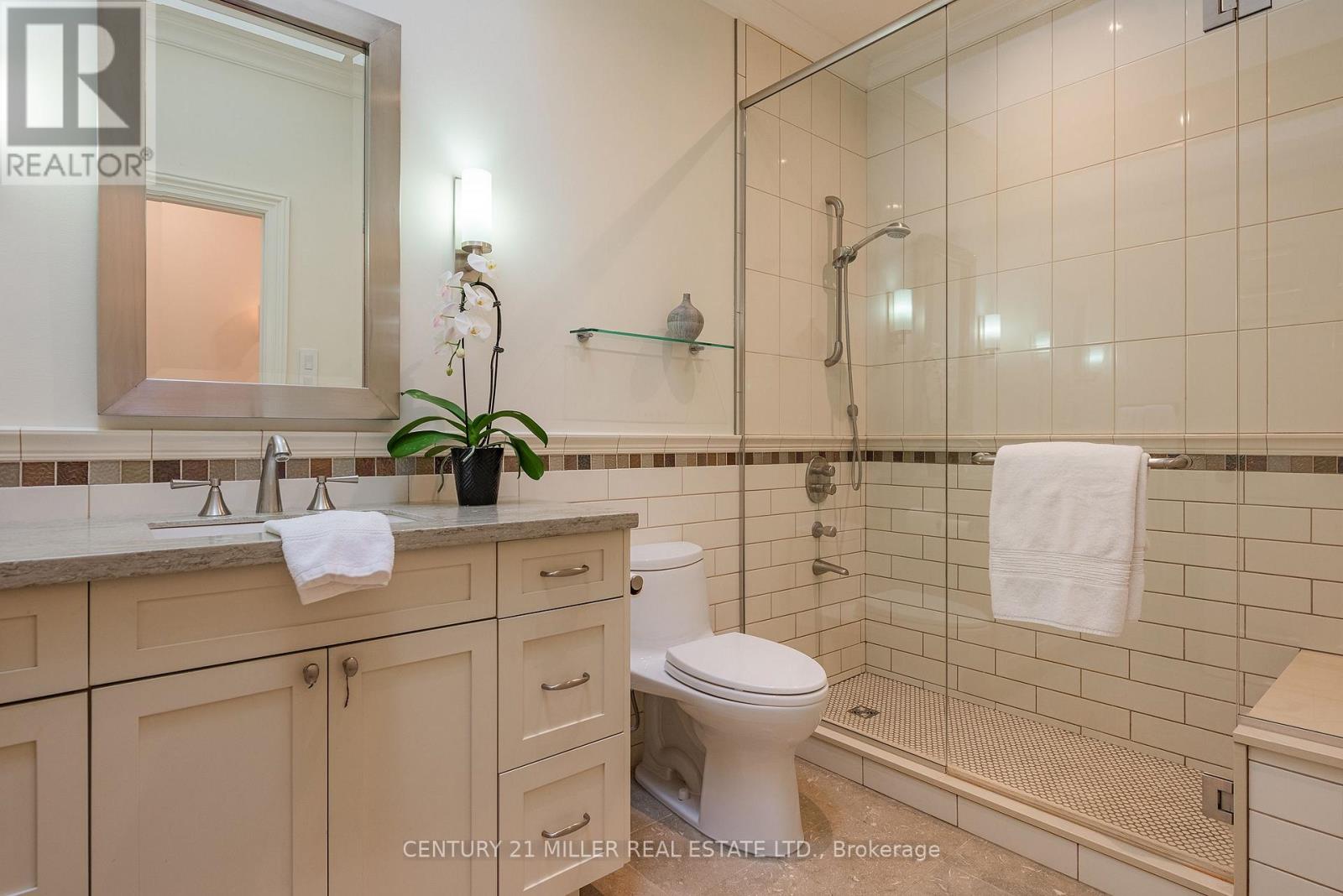 272 Maple Grove Drive, Oakville (Mo Morrison), Ontario  L6J 4V5 - Photo 23 - W12212875