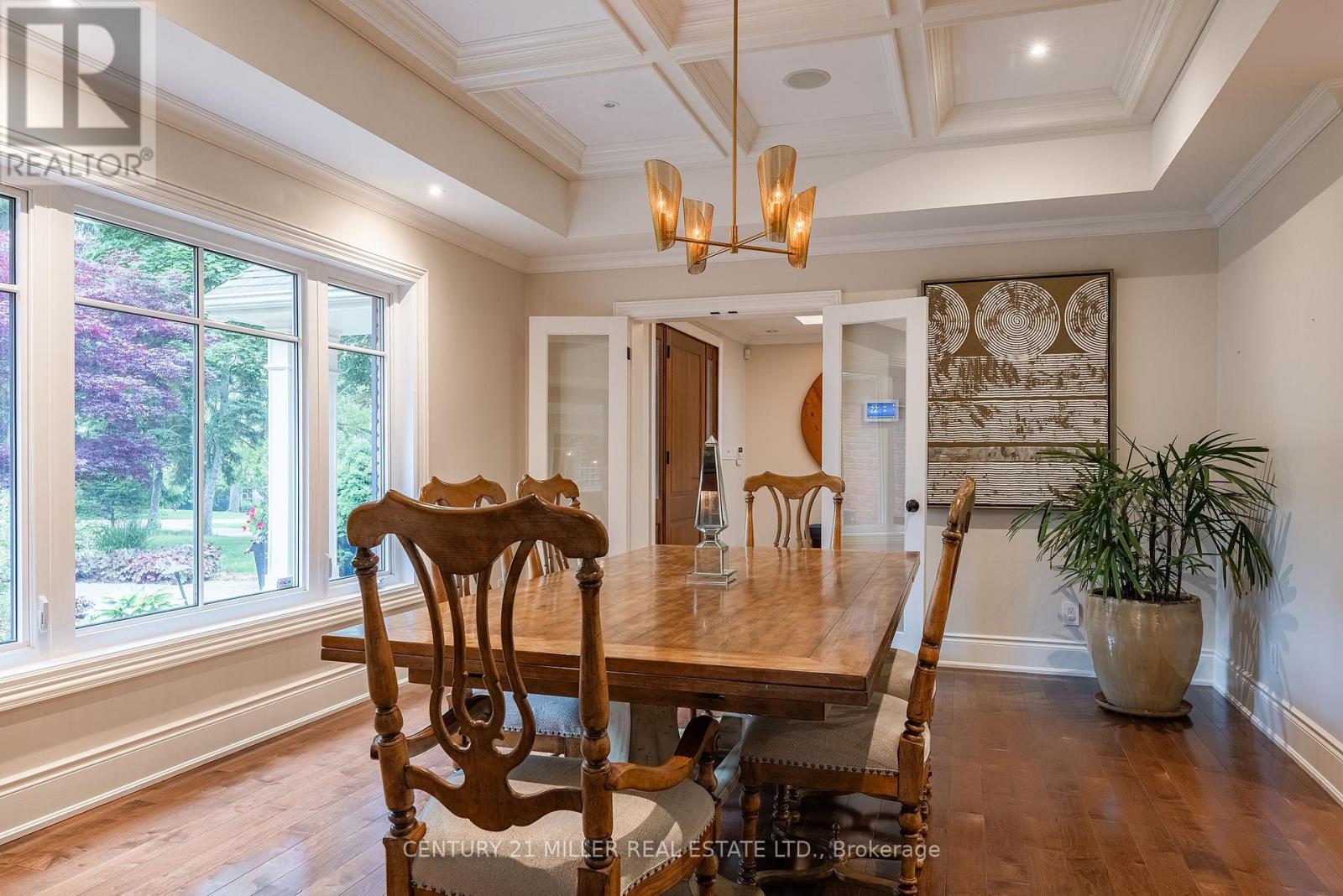 272 Maple Grove Drive, Oakville (Mo Morrison), Ontario  L6J 4V5 - Photo 4 - W12212875