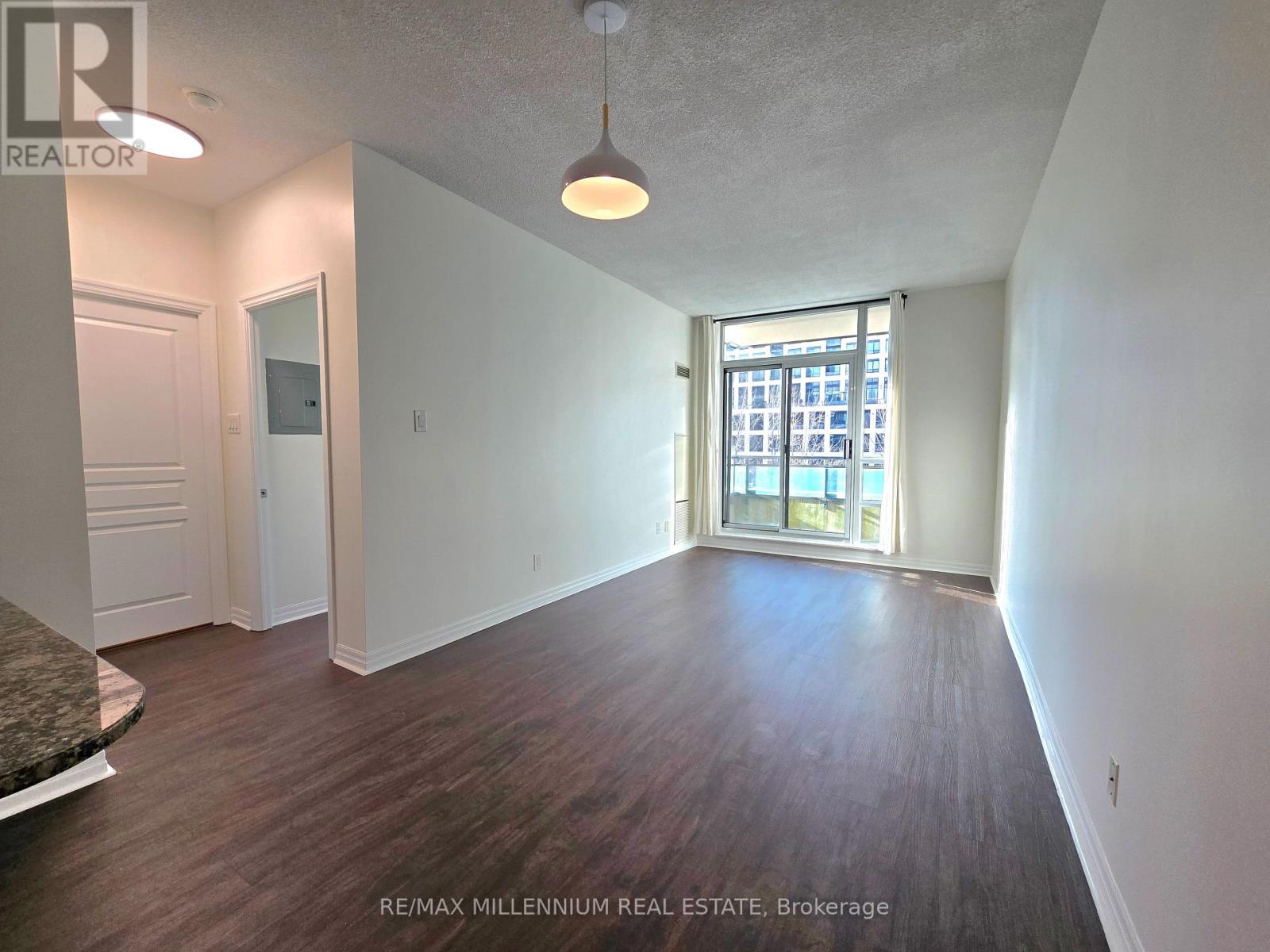 315 - 3515 Kariya Drive, Mississauga (Fairview), Ontario  L5B 0C1 - Photo 11 - W12212878