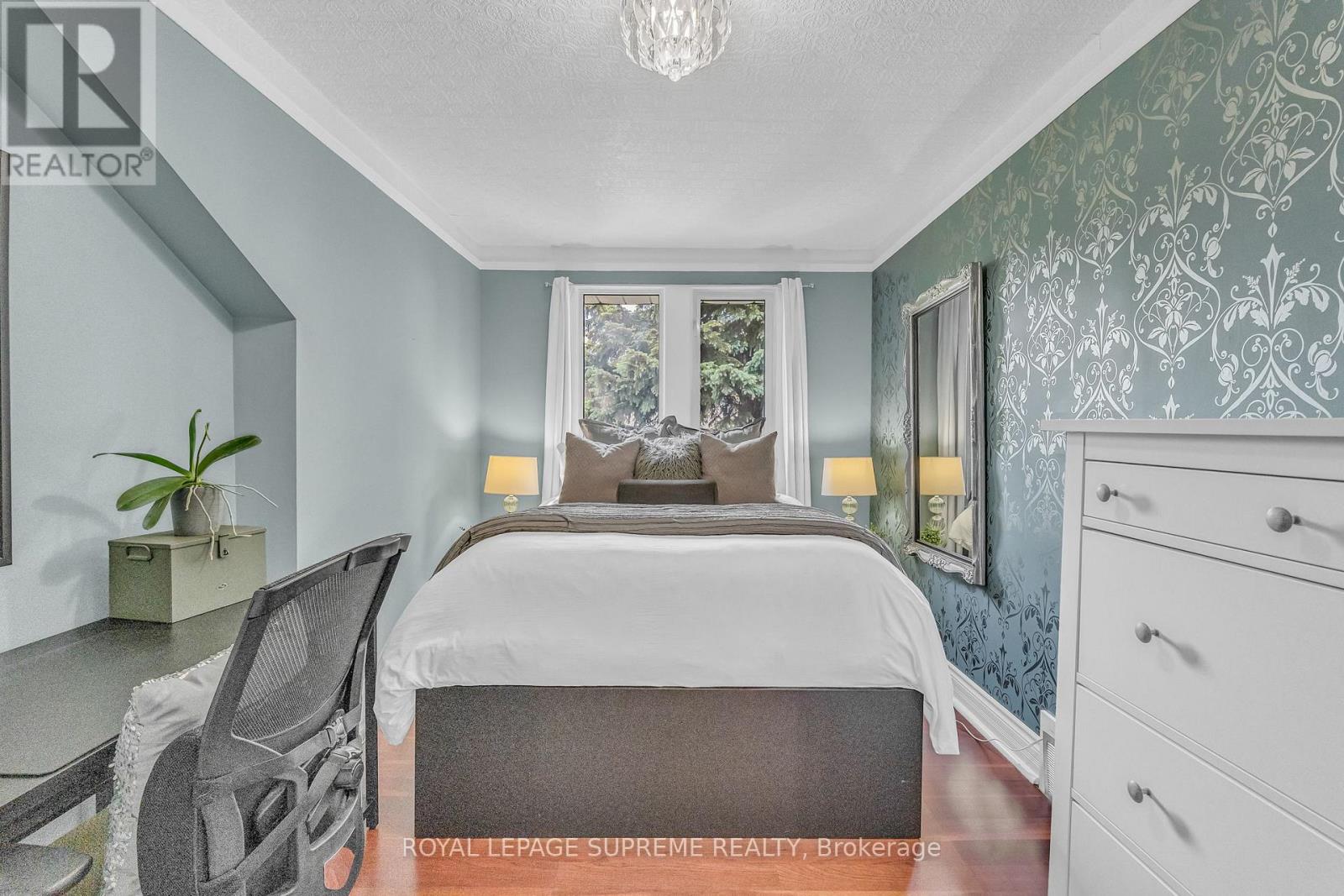 111 Blackthorn Avenue, Toronto (Weston-Pellam Park), Ontario  M6N 3H4 - Photo 23 - W12212879