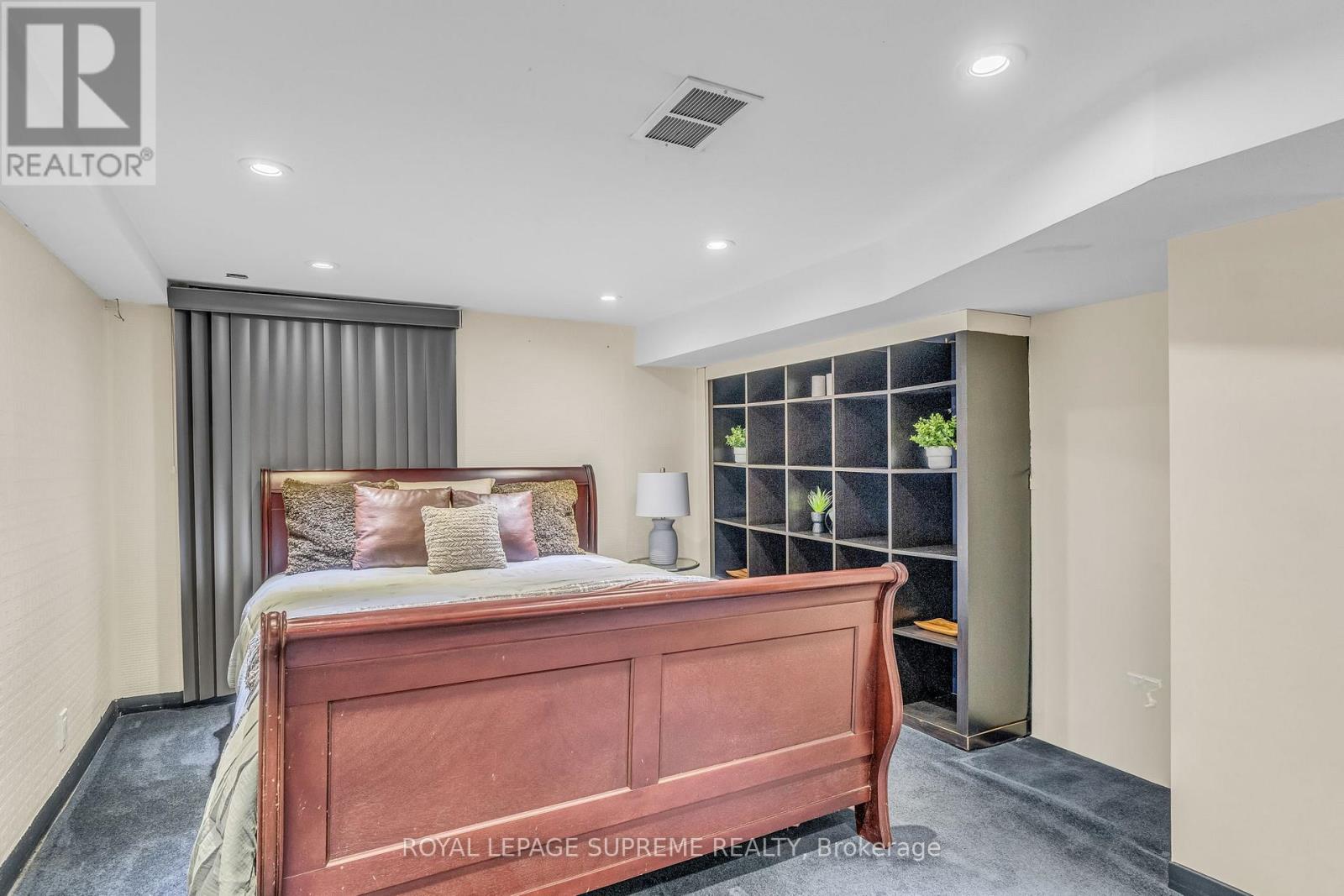 111 Blackthorn Avenue, Toronto (Weston-Pellam Park), Ontario  M6N 3H4 - Photo 31 - W12212879