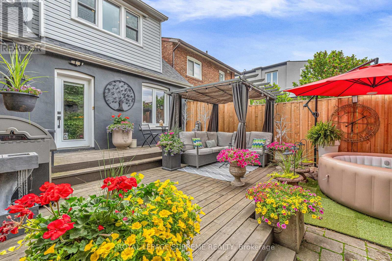 111 Blackthorn Avenue, Toronto (Weston-Pellam Park), Ontario  M6N 3H4 - Photo 36 - W12212879
