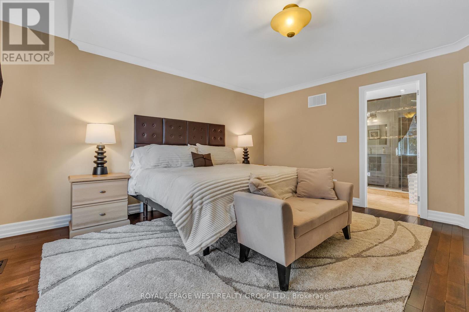 1321 Canford Crescent, Mississauga, Ontario  L5J 3M9 - Photo 17 - W12212892