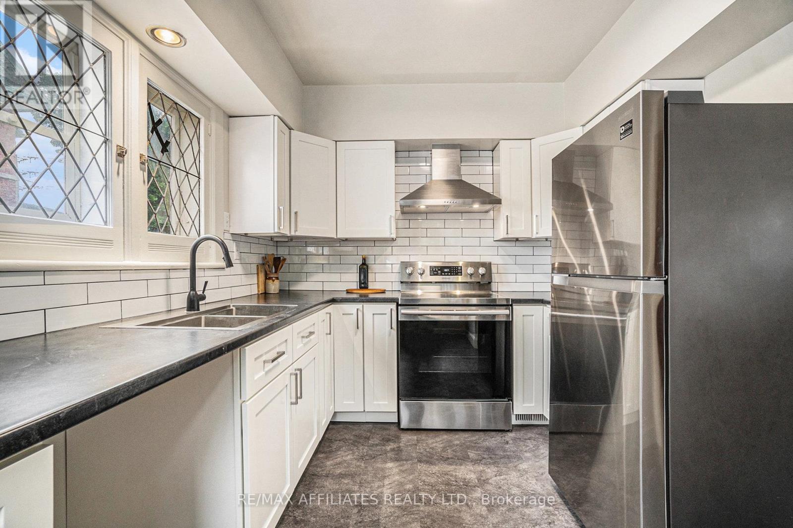 65 Mcgill Street, Smiths Falls, Ontario  K7A 2K1 - Photo 11 - X12212944