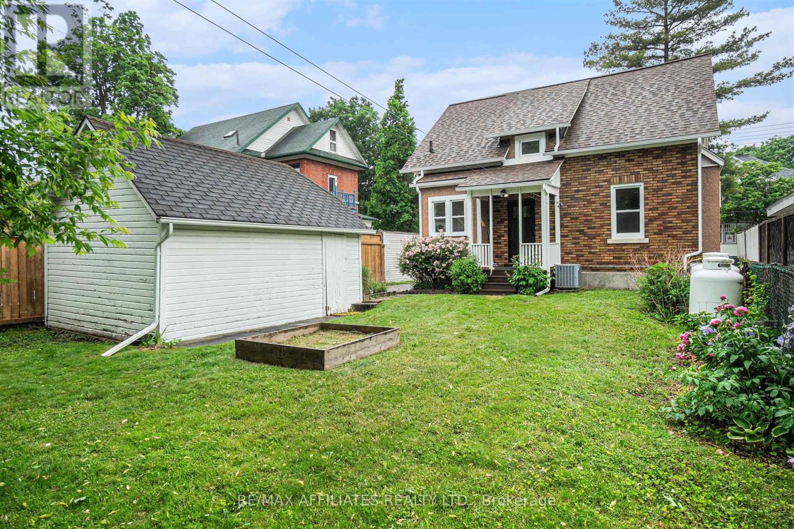 65 Mcgill Street, Smiths Falls, Ontario  K7A 2K1 - Photo 27 - X12212944