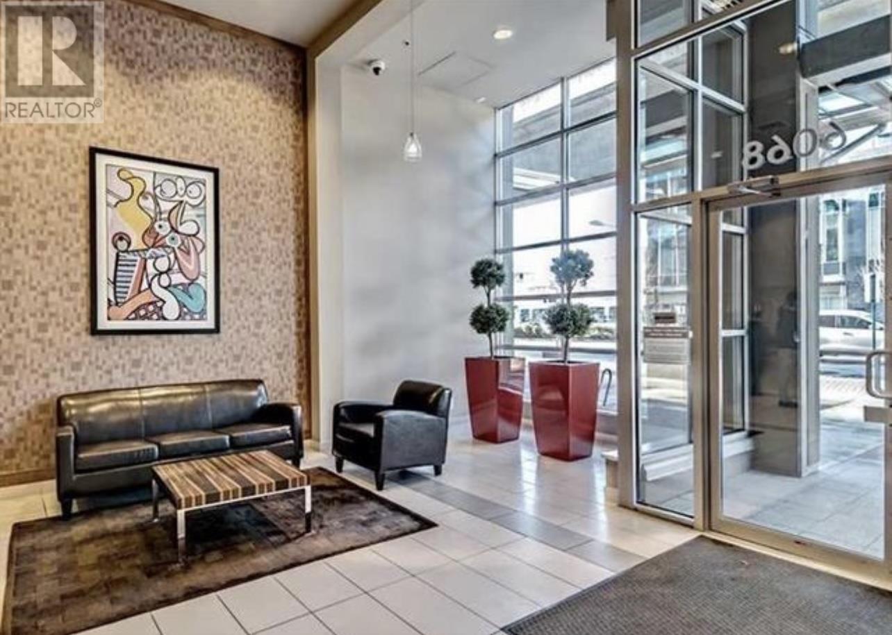 Listing Picture 12 of 31 : 807 6068 NO. 3 ROAD, Richmond / 烈治文 - 魯藝地產 Yvonne Lu Group - MLS Medallion Club Member