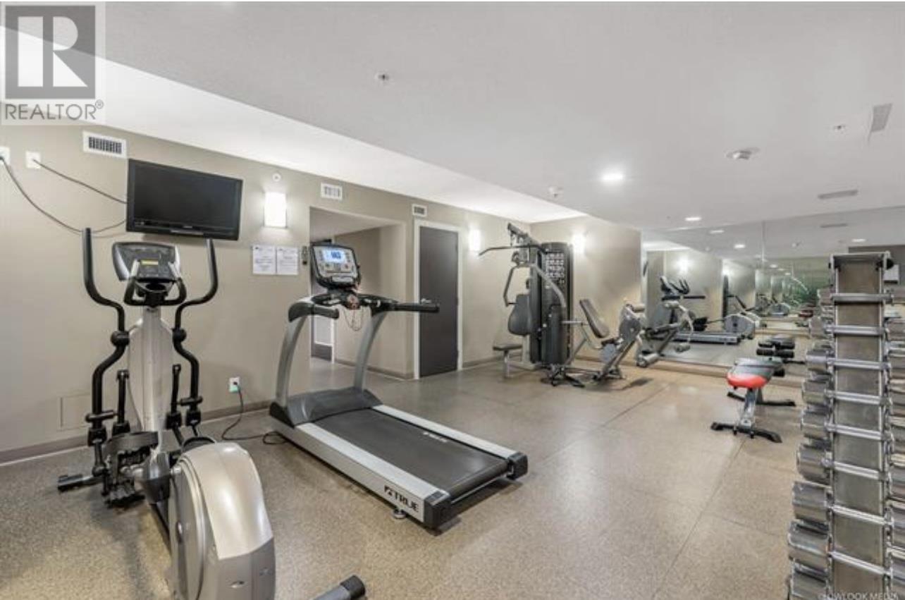 Listing Picture 31 of 31 : 807 6068 NO. 3 ROAD, Richmond / 烈治文 - 魯藝地產 Yvonne Lu Group - MLS Medallion Club Member