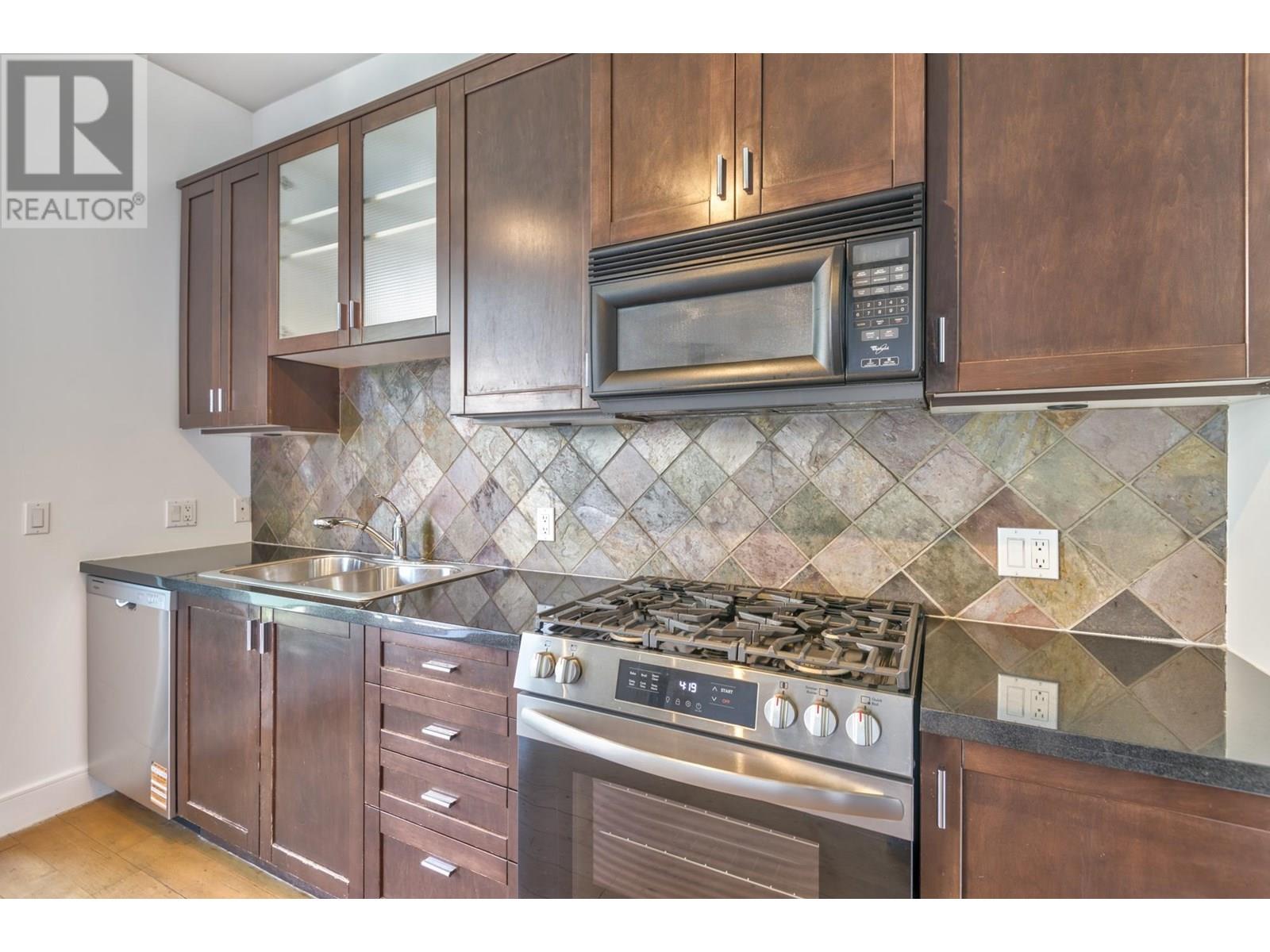 413 8988 Hudson Street, Vancouver, British Columbia  V6P 6Z1 - Photo 4 - R3014008