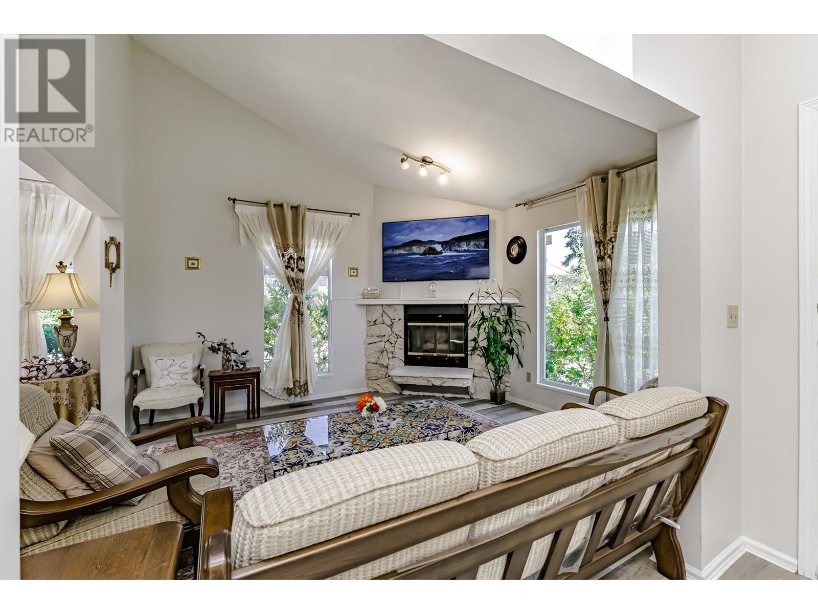 1472 Village Green Wynd, Tsawwassen, British Columbia  V4L 2K4 - Photo 4 - R3012834