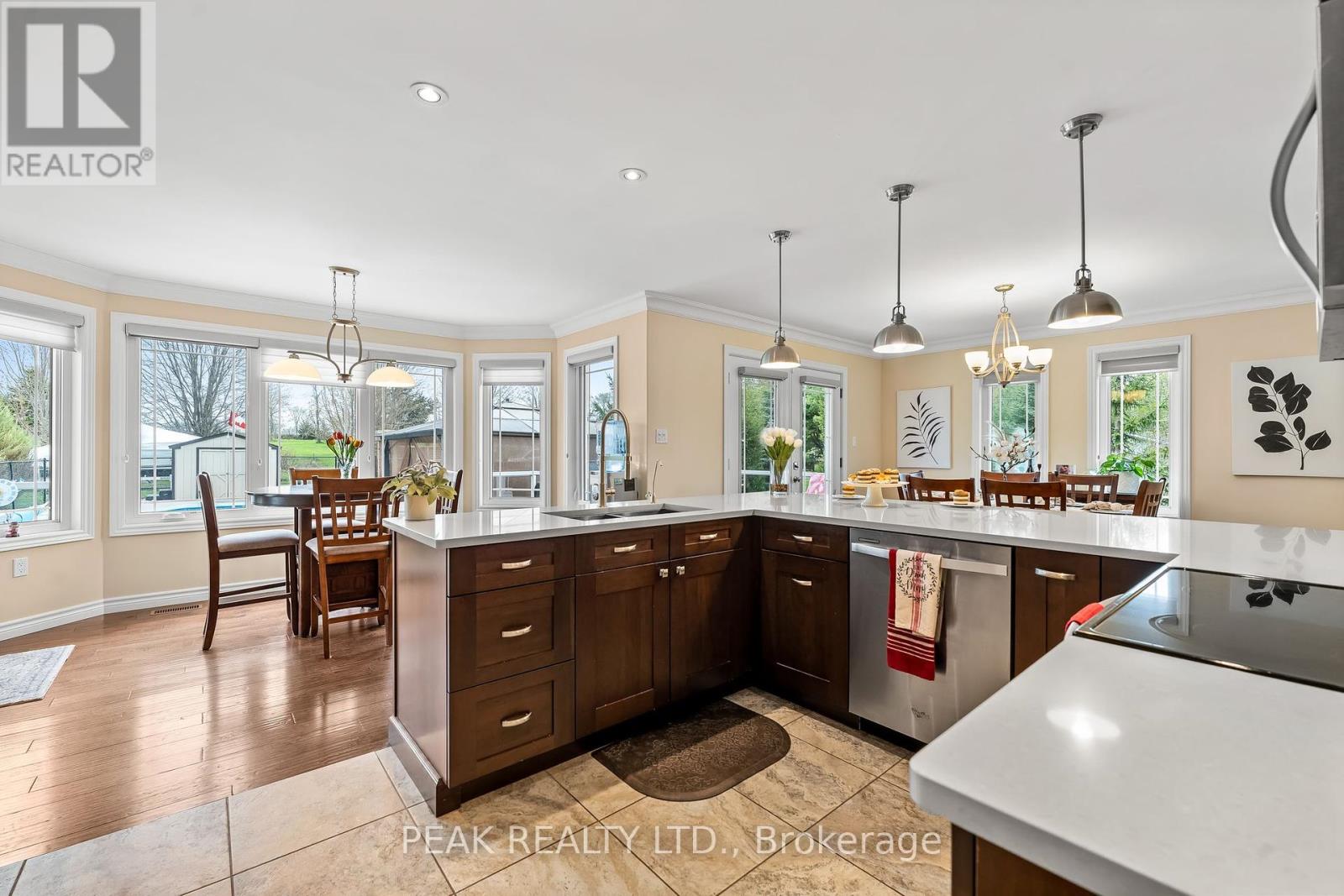 116 Prinyers Cove Crescent, Prince Edward County, Ontario K0K 2T0 - Photo 13 - X12146423