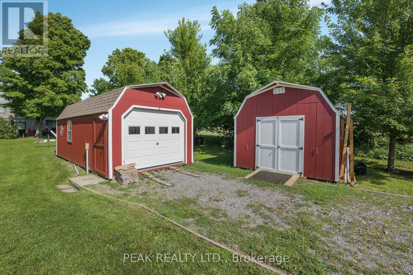 116 Prinyers Cove Crescent, Prince Edward County, Ontario K0K 2T0 - Photo 36 - X12146423