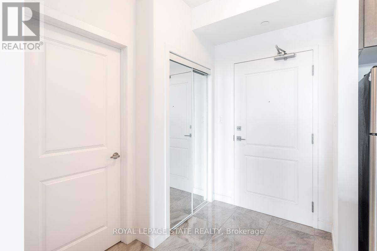 318 - 101 Shoreview Place, Hamilton, Ontario  L8E 6K4 - Photo 10 - X12212739