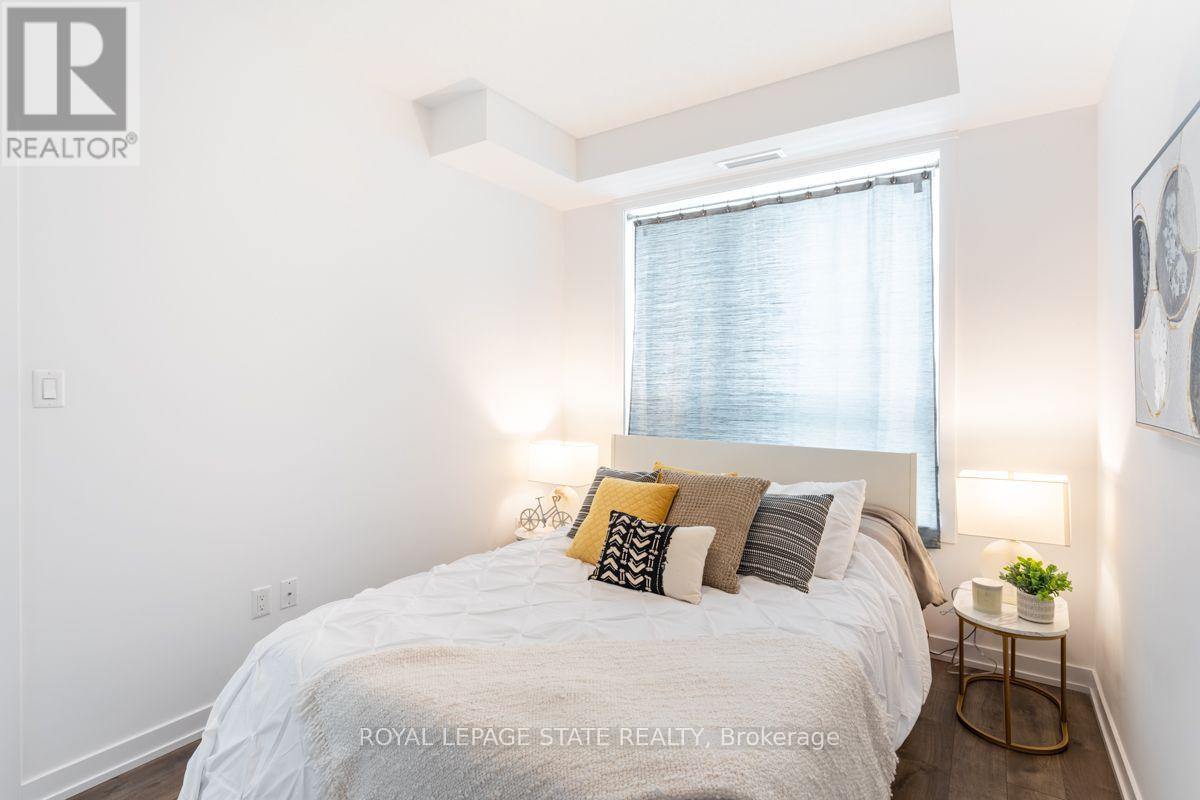 318 - 101 Shoreview Place, Hamilton, Ontario  L8E 6K4 - Photo 12 - X12212739
