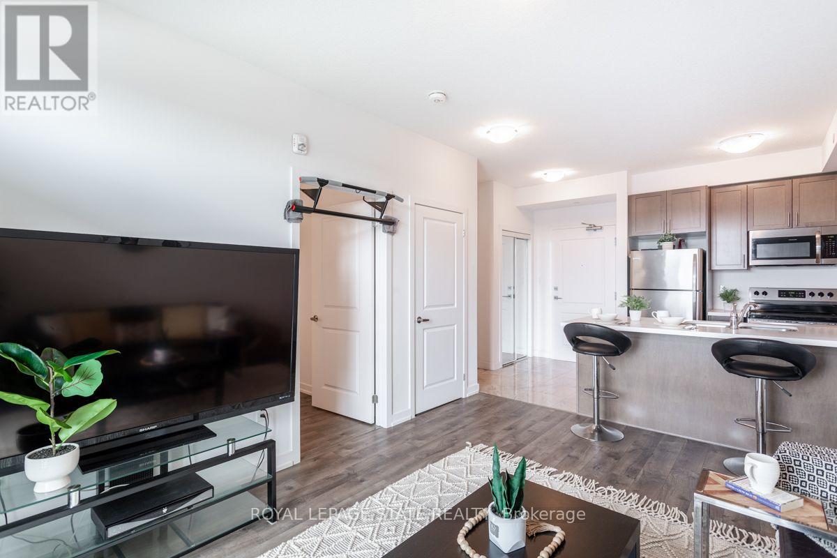 318 - 101 Shoreview Place, Hamilton, Ontario  L8E 6K4 - Photo 7 - X12212739