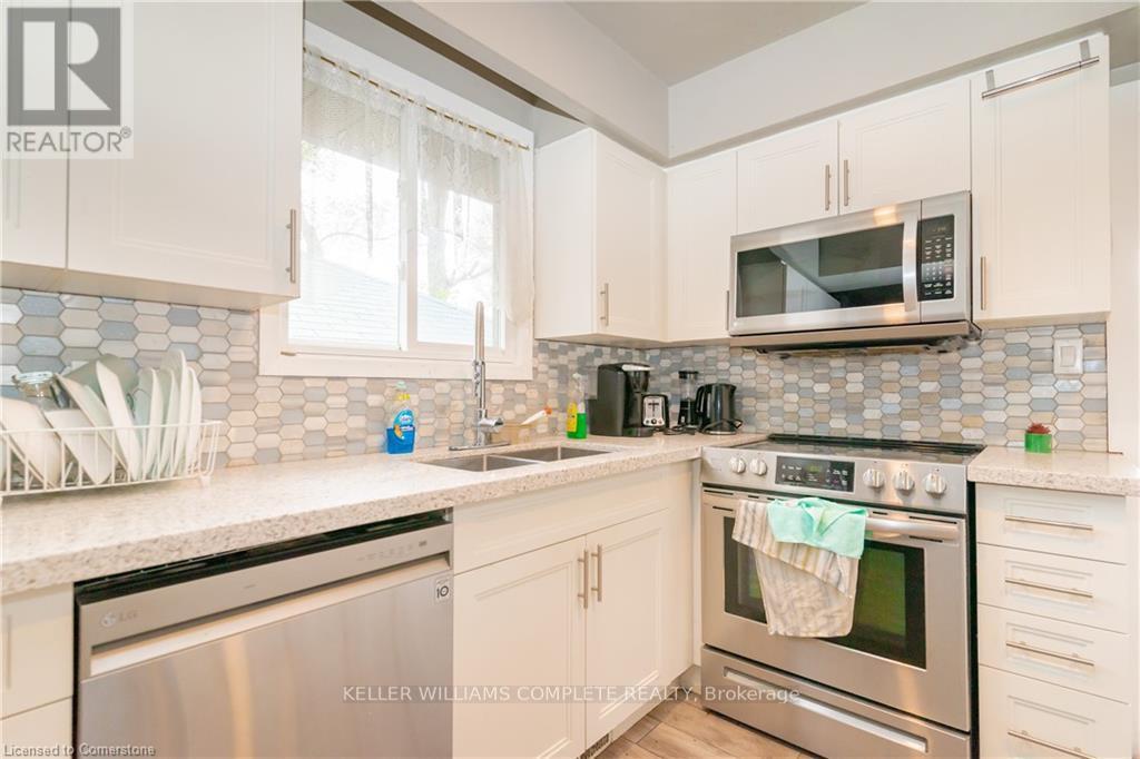 574 Upper Sherman Avenue, Hamilton (Eastmount), Ontario  L8V 3M1 - Photo 10 - X12212790