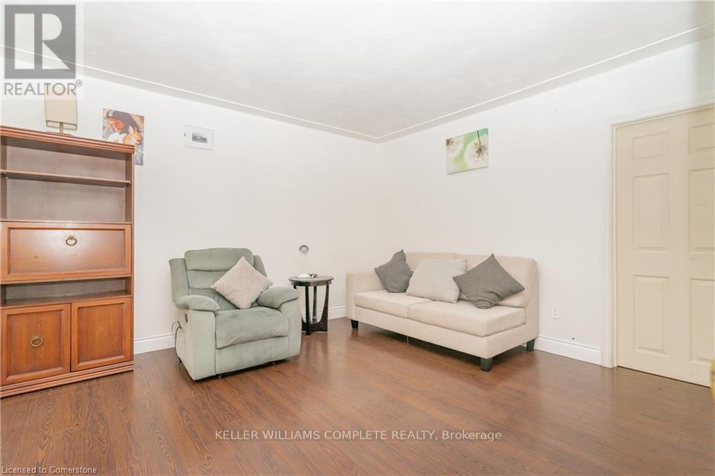 574 Upper Sherman Avenue, Hamilton (Eastmount), Ontario  L8V 3M1 - Photo 6 - X12212790