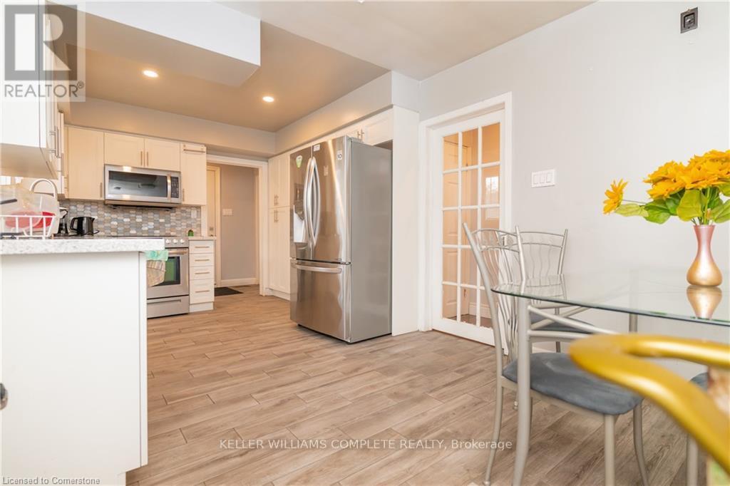 574 Upper Sherman Avenue, Hamilton (Eastmount), Ontario  L8V 3M1 - Photo 8 - X12212790