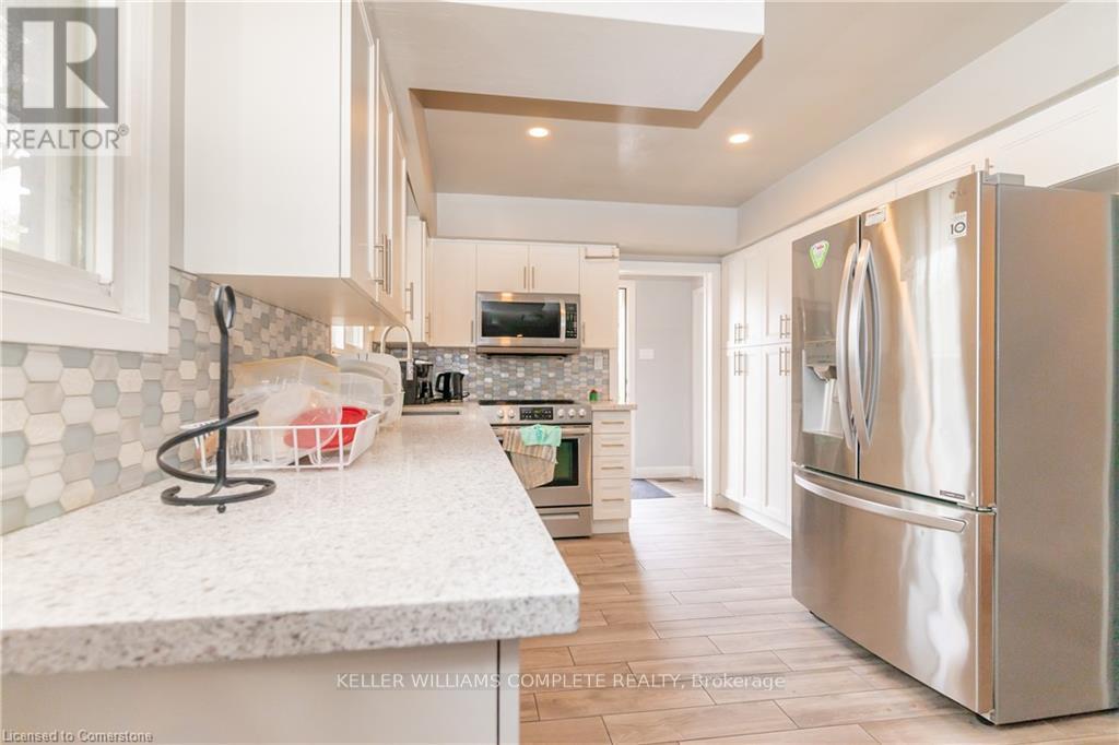574 Upper Sherman Avenue, Hamilton (Eastmount), Ontario  L8V 3M1 - Photo 9 - X12212790
