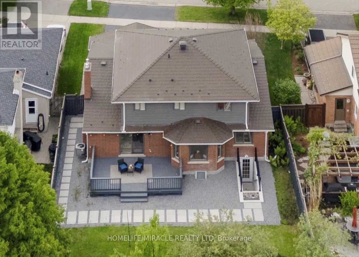 57 Springmount Drive, Kitchener, Ontario  N2A 3V2 - Photo 40 - X12212832