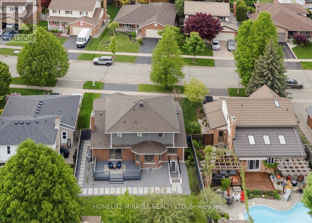 57 Springmount Drive, Kitchener, Ontario  N2A 3V2 - Photo 41 - X12212832