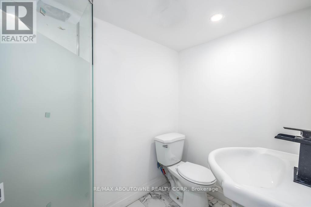 126 Harmony Avenue, Hamilton (Homeside), Ontario  L8H 4Y3 - Photo 20 - X12212858
