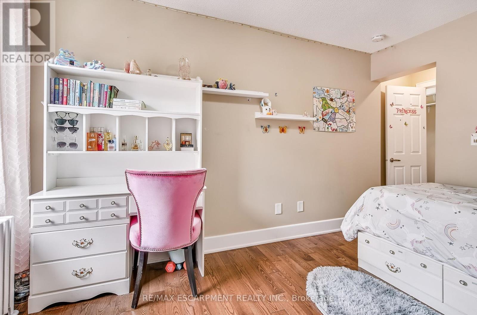 14 - 25 Mountwood Drive, Hamilton (Durand), Ontario  L8N 2G8 - Photo 23 - X12212887