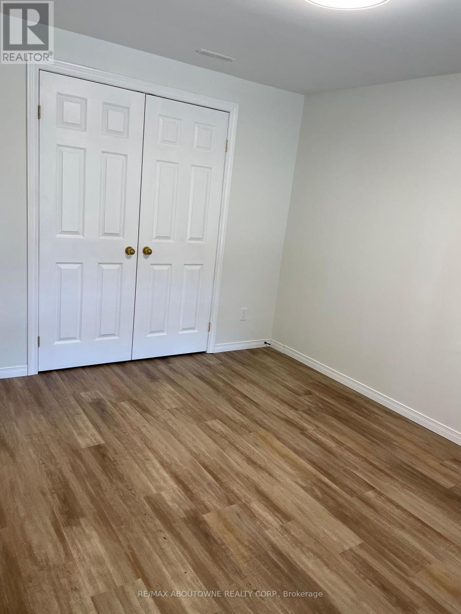 Bsmt - 23 Drohan Drive, Guelph, Ontario  N1G 5H6 - Photo 12 - X12212896