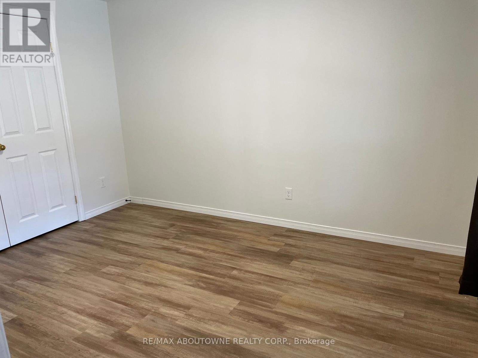 Bsmt - 23 Drohan Drive, Guelph, Ontario  N1G 5H6 - Photo 15 - X12212896