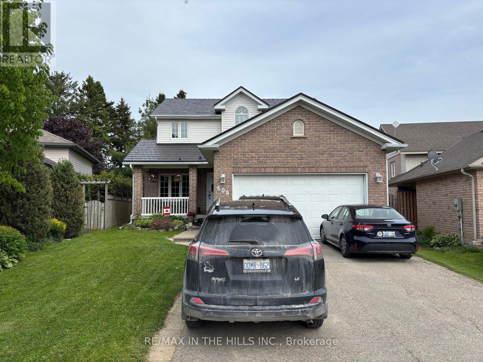 609 Simon Street, Shelburne, Ontario  L9V 3P6 - Photo 1 - X12212910