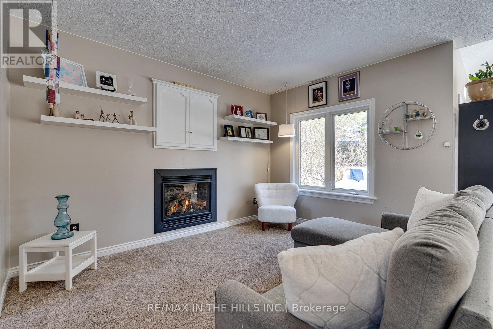 609 Simon Street, Shelburne, Ontario  L9V 3P6 - Photo 5 - X12212910
