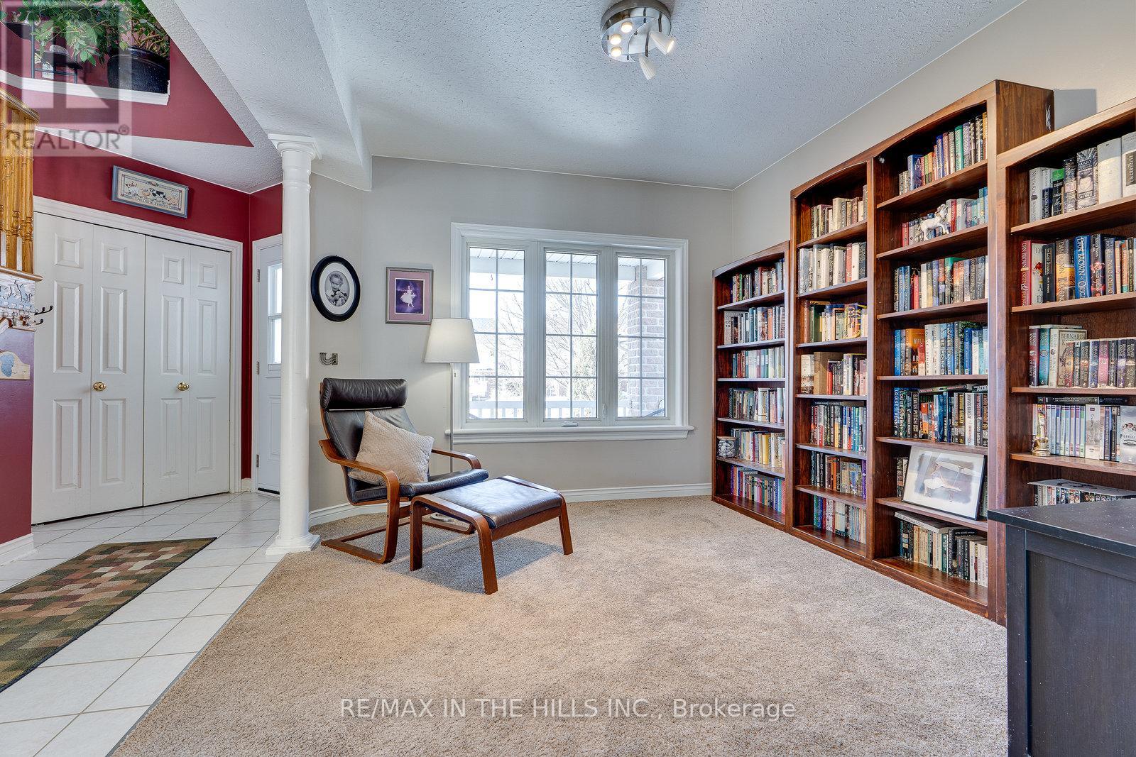 609 Simon Street, Shelburne, Ontario  L9V 3P6 - Photo 8 - X12212910