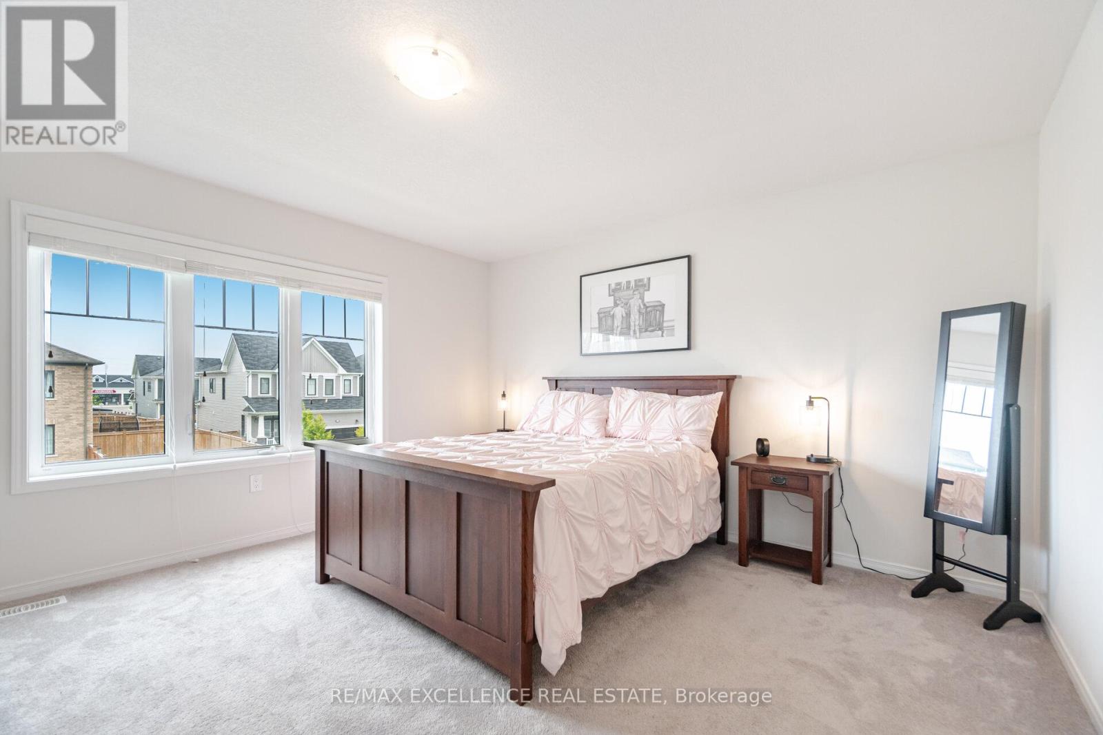 53 Oaktree Drive, Haldimand, Ontario  N3W 0C6 - Photo 30 - X12212911