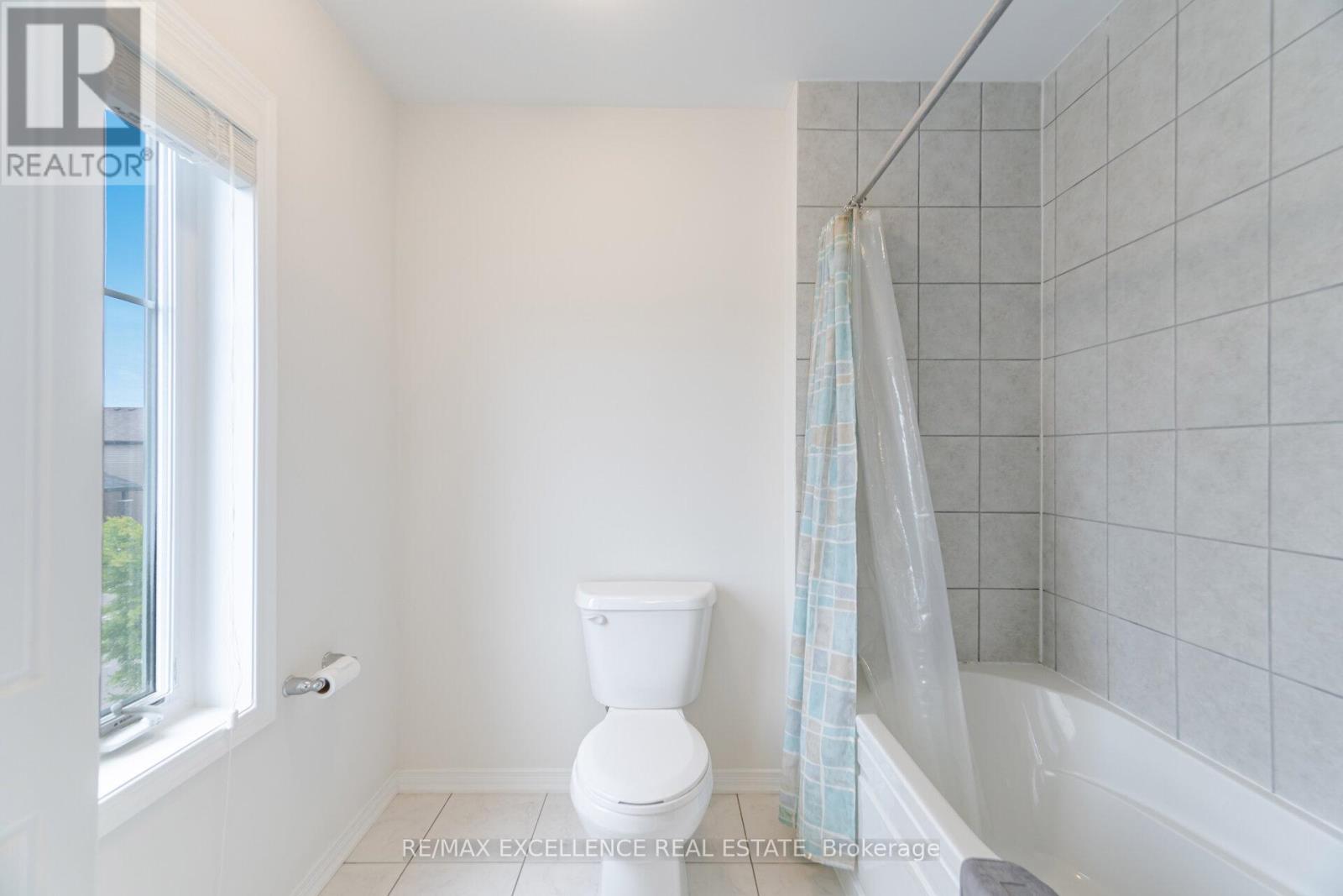 53 Oaktree Drive, Haldimand, Ontario  N3W 0C6 - Photo 43 - X12212911