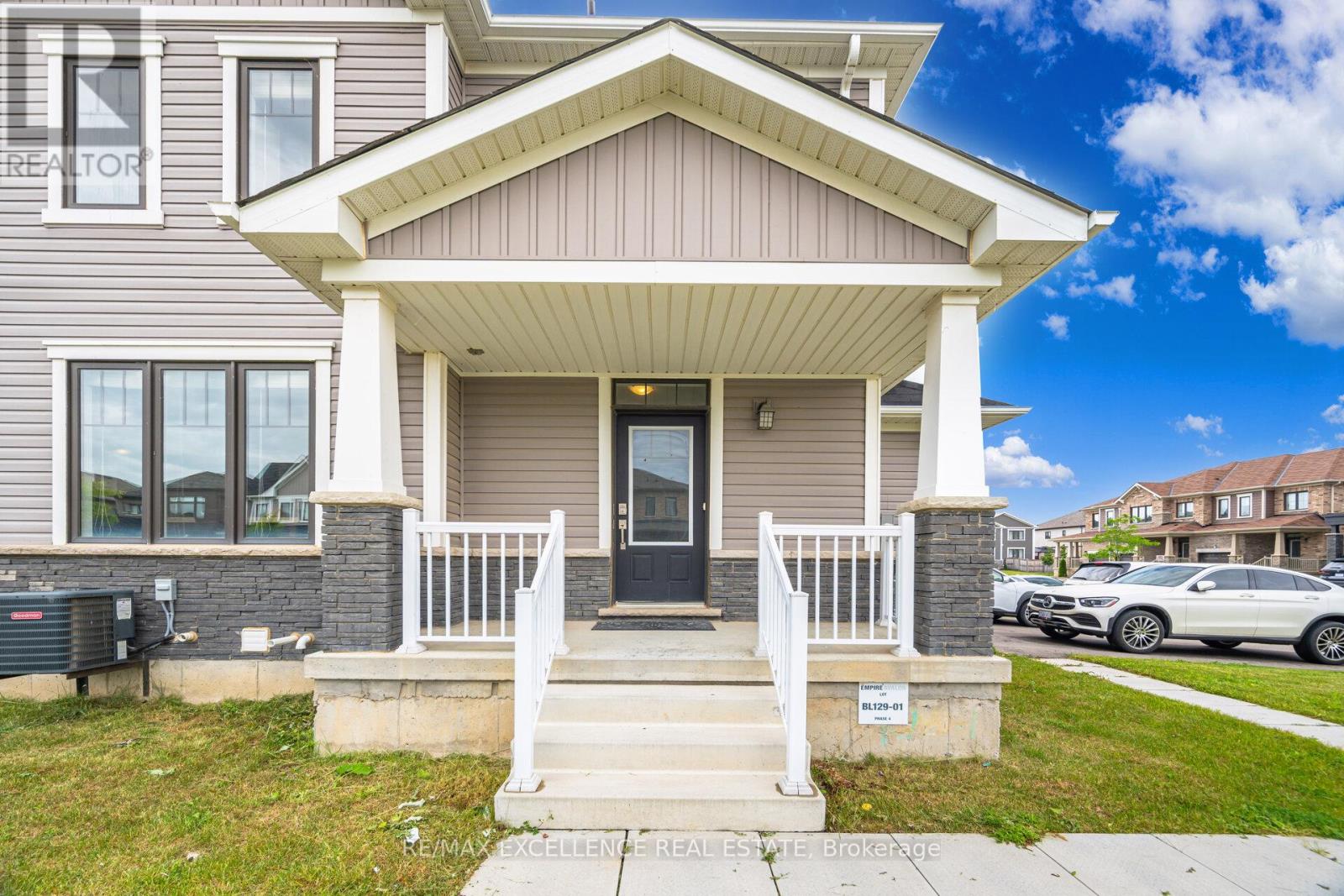 53 Oaktree Drive, Haldimand, Ontario  N3W 0C6 - Photo 8 - X12212911
