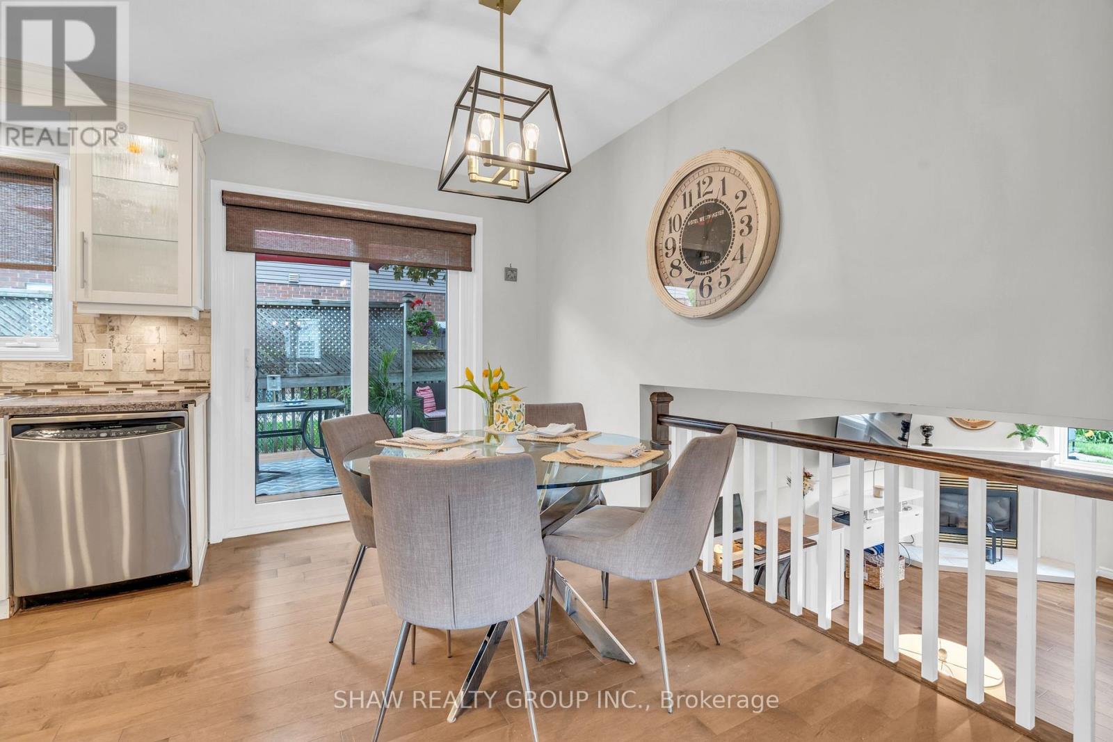 210 Misty Court, Kitchener, Ontario  N2B 3V4 - Photo 13 - X12212913