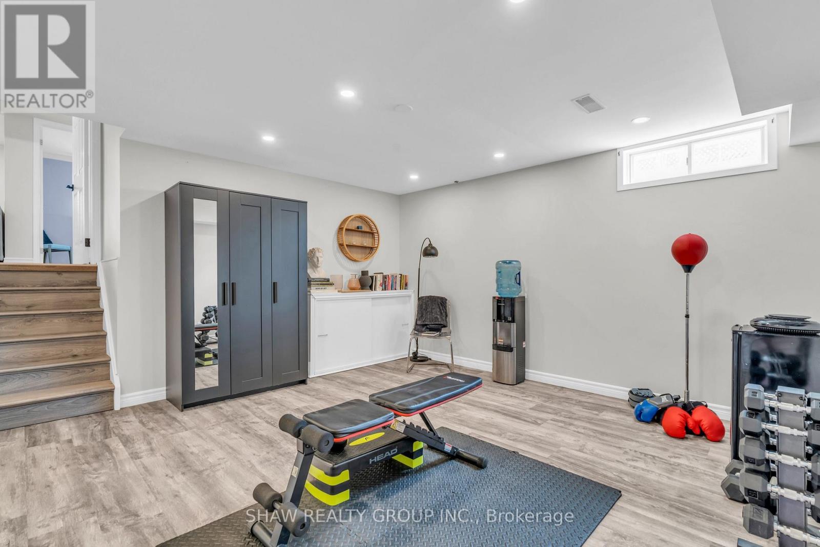 210 Misty Court, Kitchener, Ontario  N2B 3V4 - Photo 34 - X12212913