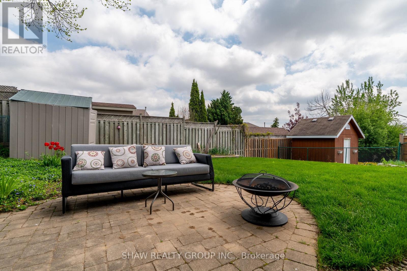 210 Misty Court, Kitchener, Ontario  N2B 3V4 - Photo 39 - X12212913