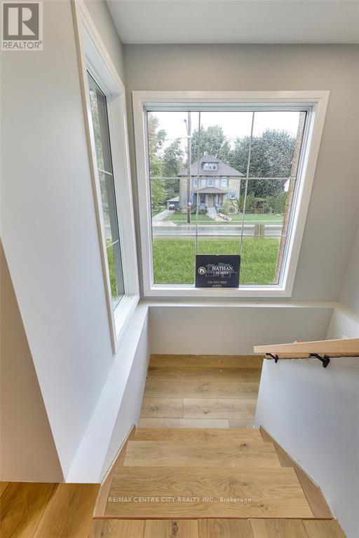 195 Essex Street, Sarnia, Ontario  N7S 0C2 - Photo 25 - X12181593