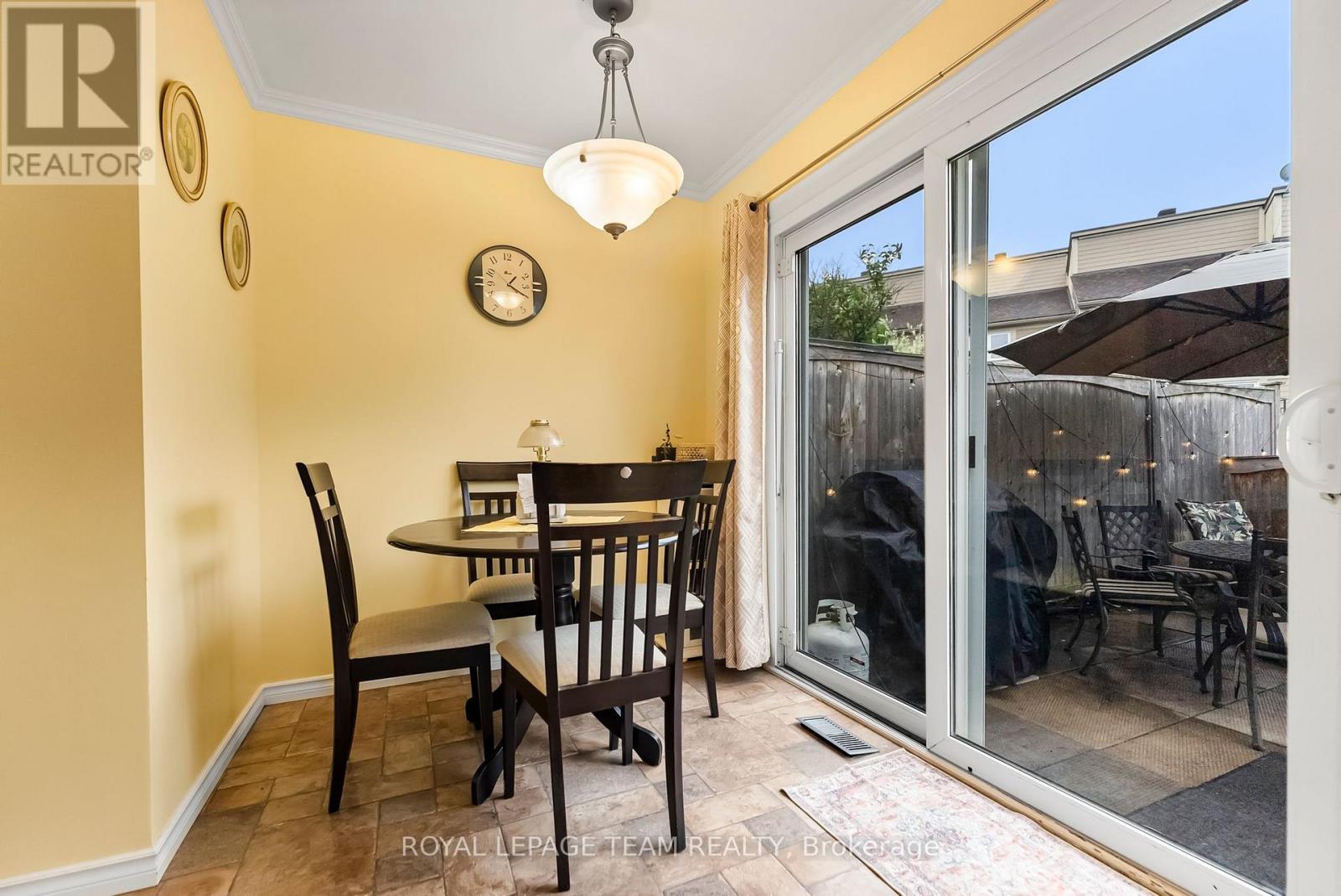 76 Peary Way, Ottawa, Ontario  K2L 1Z8 - Photo 15 - X12212952