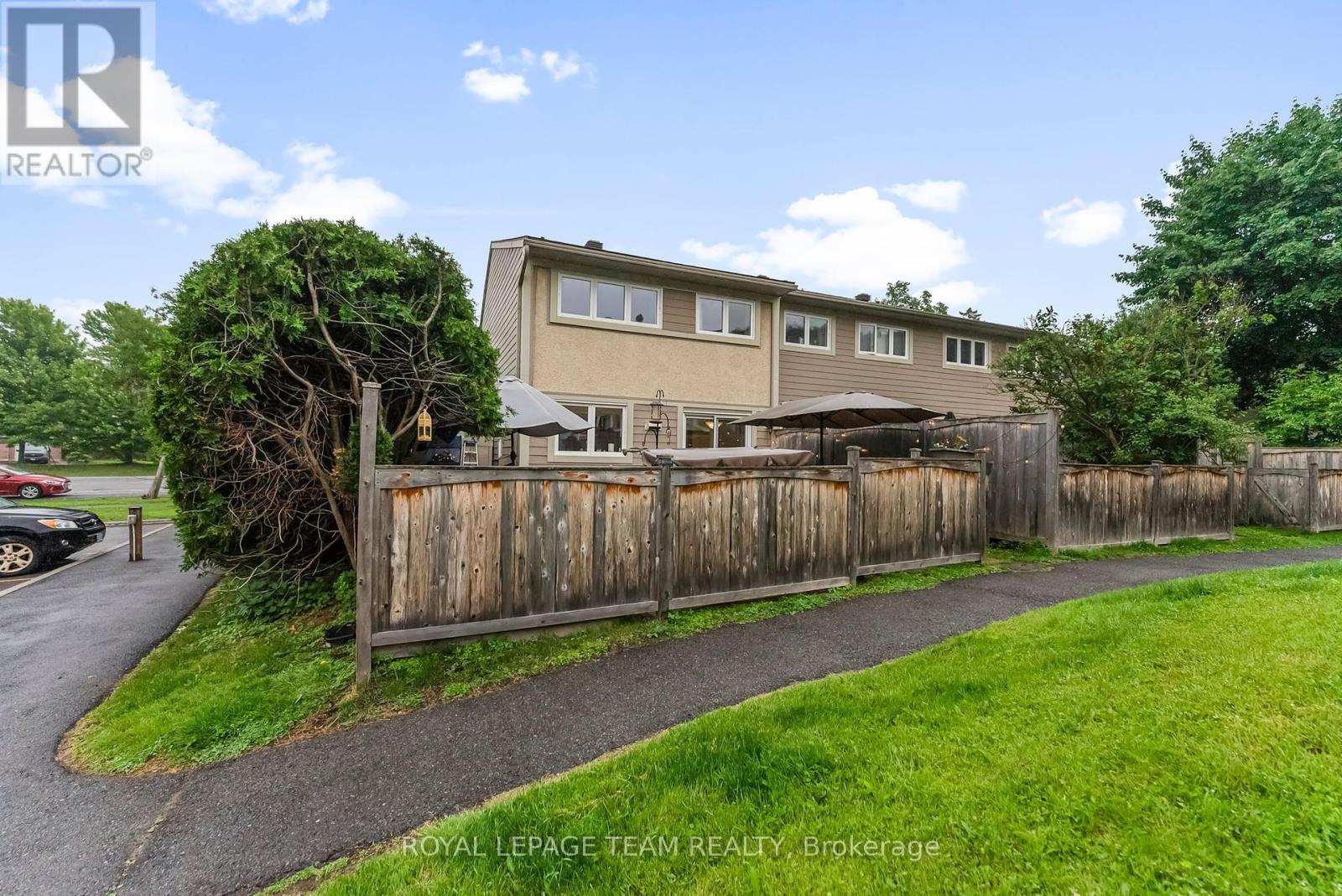 76 Peary Way, Ottawa, Ontario  K2L 1Z8 - Photo 33 - X12212952