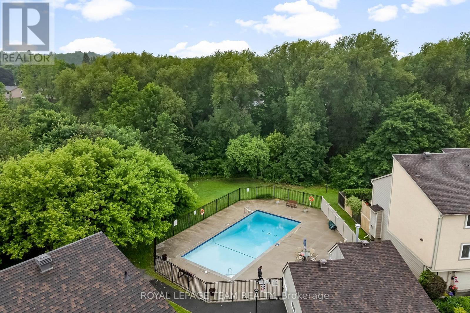 76 Peary Way, Ottawa, Ontario  K2L 1Z8 - Photo 34 - X12212952