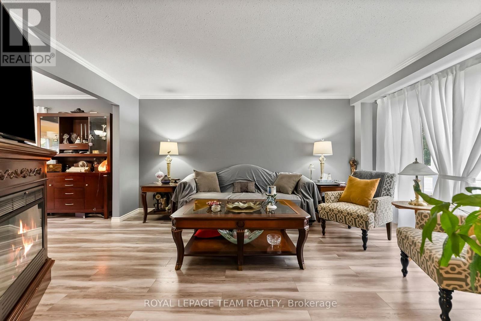 76 Peary Way, Ottawa, Ontario  K2L 1Z8 - Photo 8 - X12212952