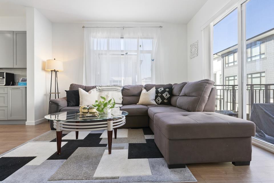 601 16525 Watson Drive, Surrey, British Columbia  V4N 6S1 - Photo 2 - R3013953