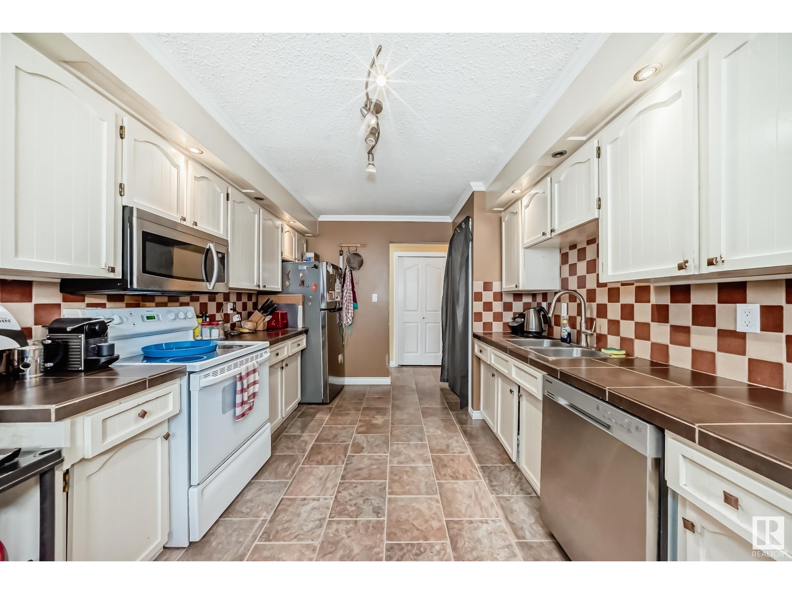 7027 183 St Nw, Edmonton, Alberta  T5T 2V5 - Photo 8 - E4441683
