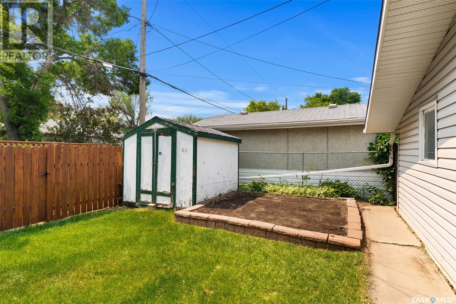 1307 Dover Avenue, Regina, Saskatchewan  S4R 0L6 - Photo 35 - SK009124