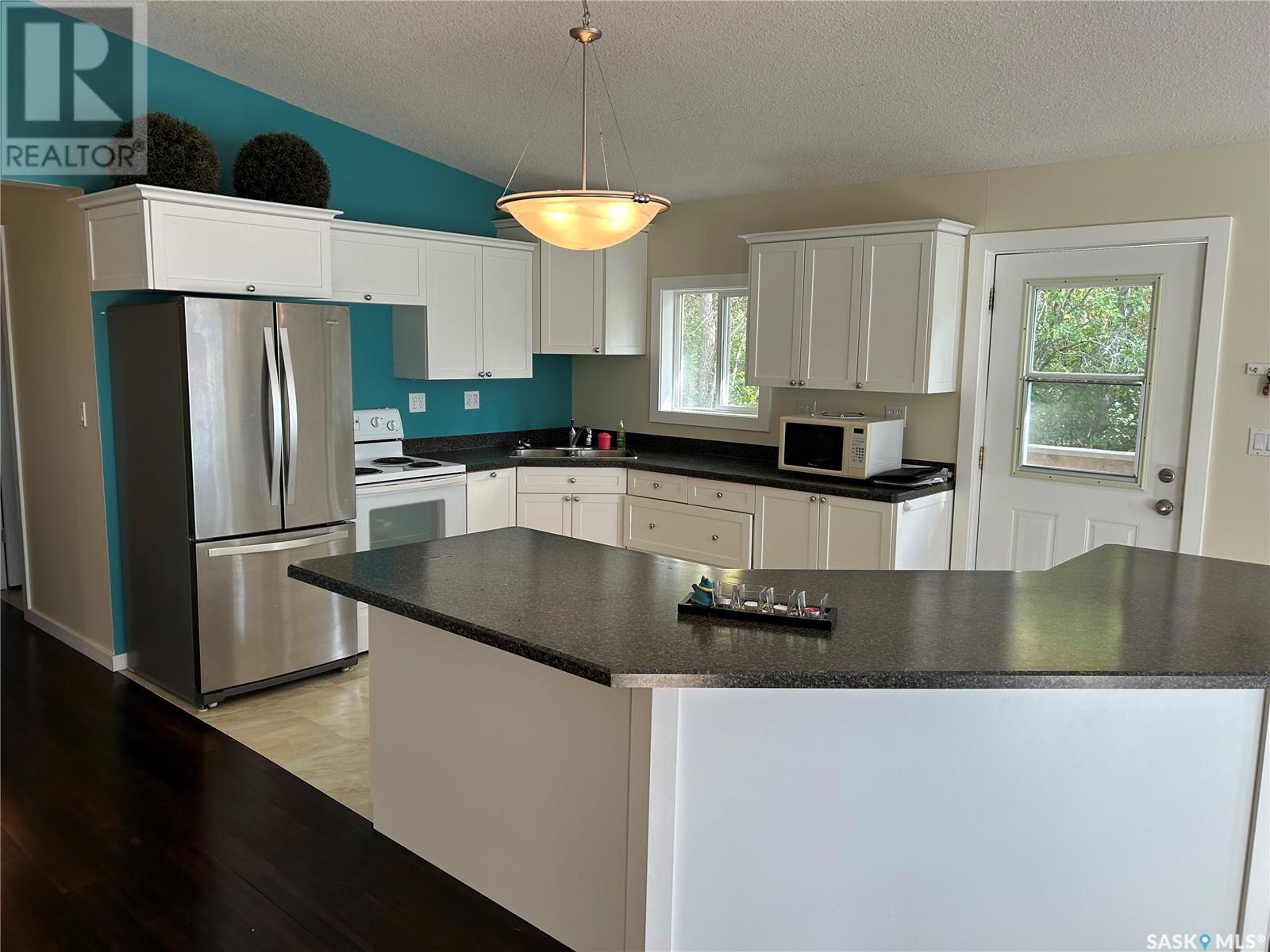 142 Garwell Drive, Dufferin Rm No. 190, Saskatchewan  S0H 0H0 - Photo 3 - SK009119