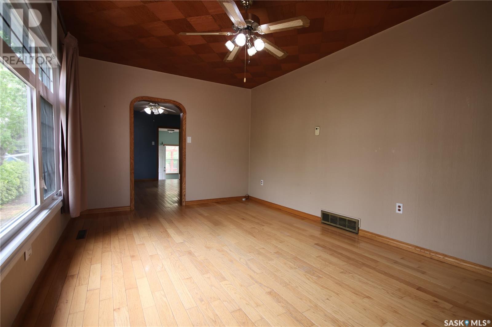 Ave 505 2nd Avenue, Odessa, Saskatchewan  S0G 3S0 - Photo 4 - SK009109