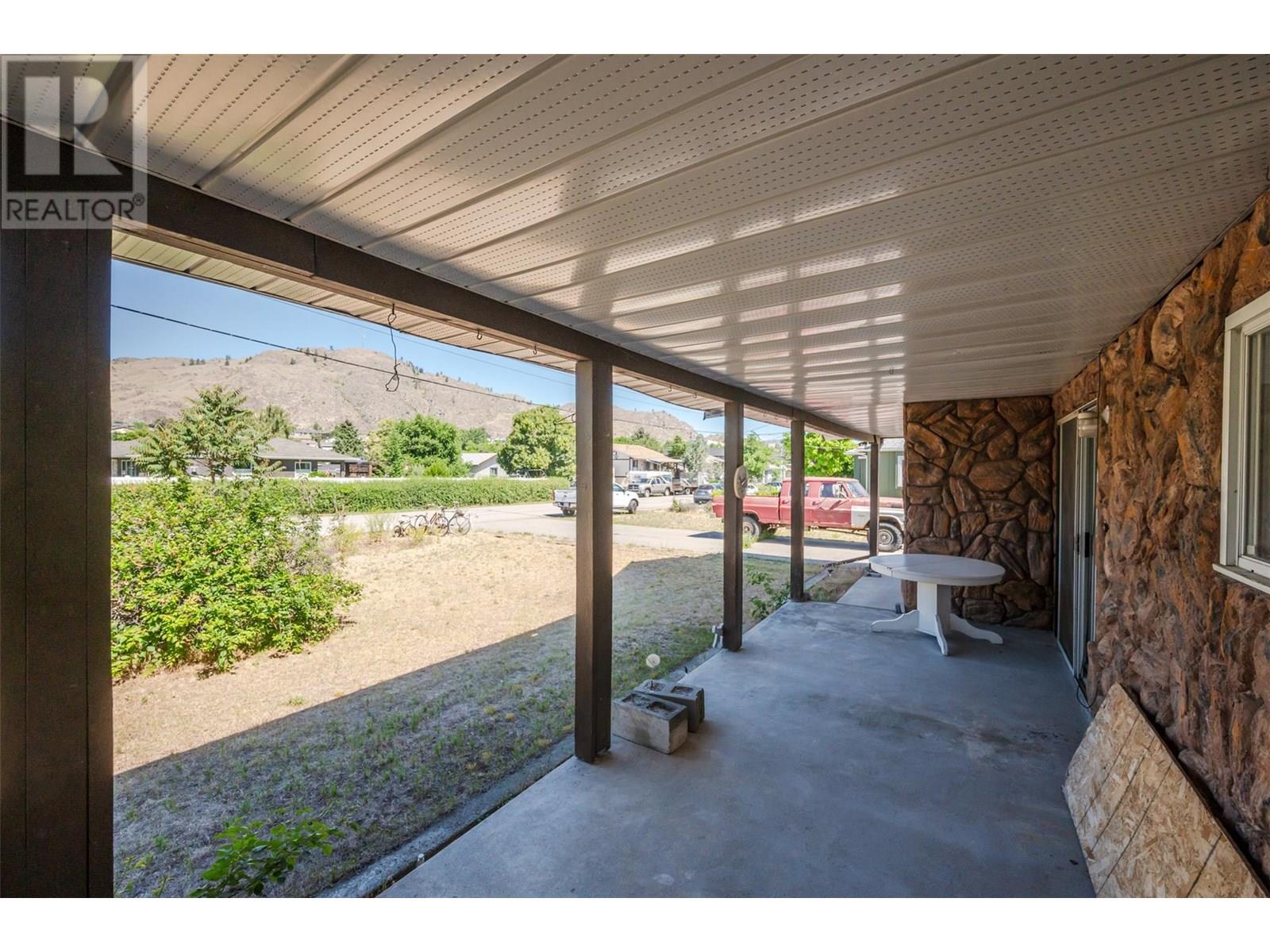 5805 Okanagan Street, Oliver, British Columbia  V0H 1T0 - Photo 44 - 10351470